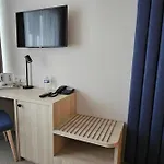 Les 3 Cles Hotel