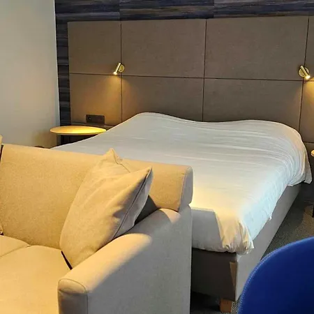 Les 3 Cles Otel Gembloux