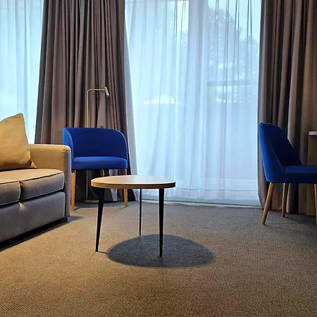 Отель Les 3 Cles