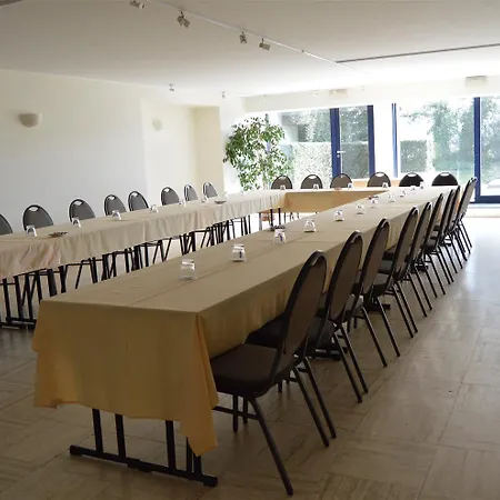 Les 3 Cles Hotel 4*