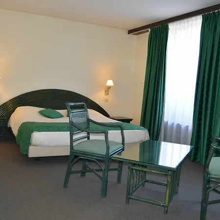 Les 3 Cles Hotel
