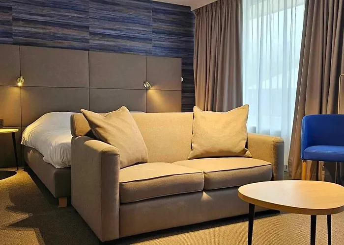 Les 3 Cles Отель