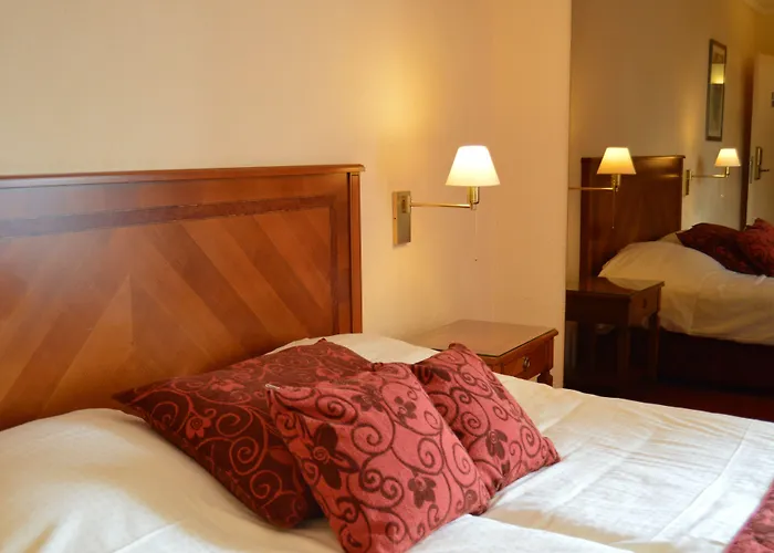 Les 3 Cles Отель 4*