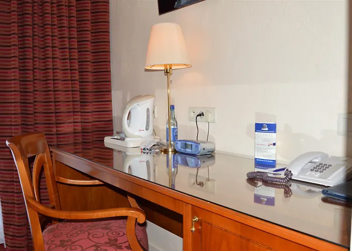 Les 3 Cles Жамблу