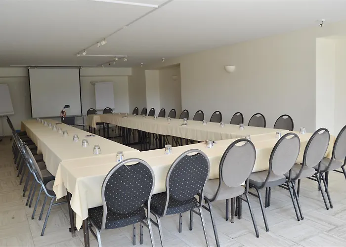 Les 3 Cles Жамблу